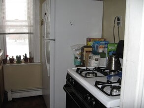 Building Photo - 195 Lippitt St