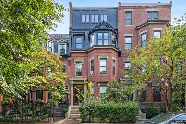 Foto del edificio - 348 Marlborough St