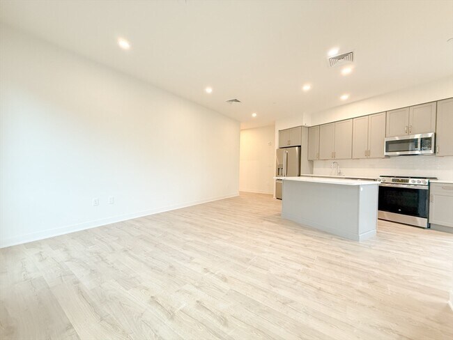 Building Photo - 500 Talbot Ave