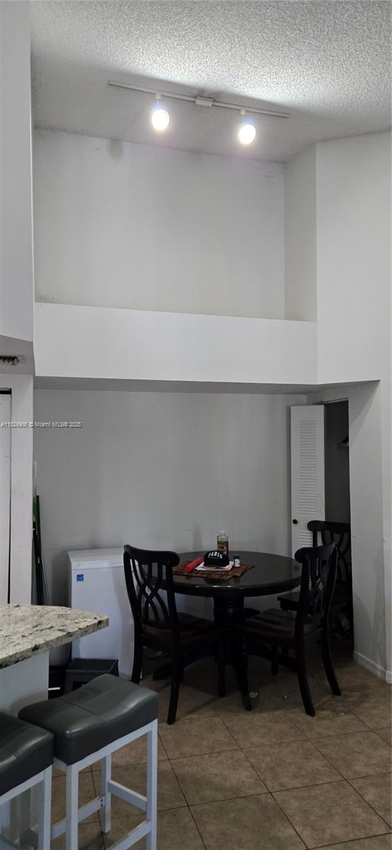 Foto del edificio - 4149 N Haverhill Rd