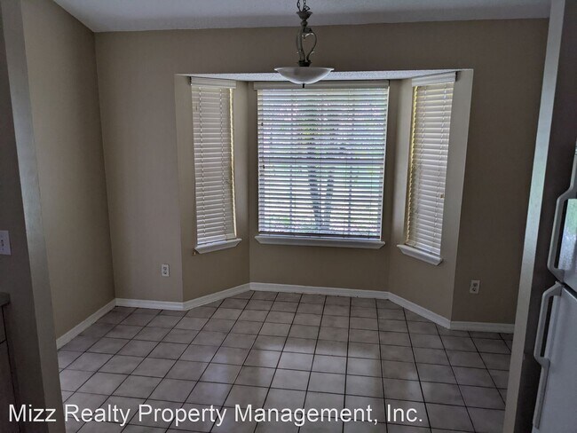 Foto del edificio - 3 br, 2.5 bath House - 416 Pineview Street