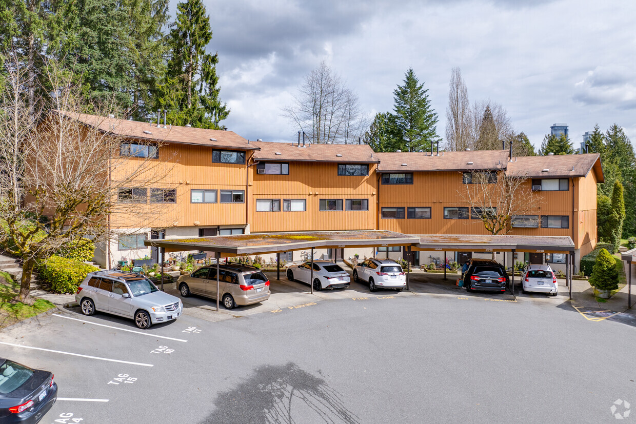 Building Photo - Altair Place