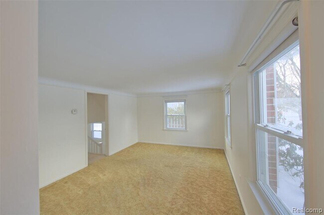 Foto del edificio - 9249 Whitall Ln