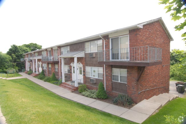 Building Photo - 10 Unit Multifamily + Additional Income