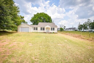 Building Photo - 13292 TX-110