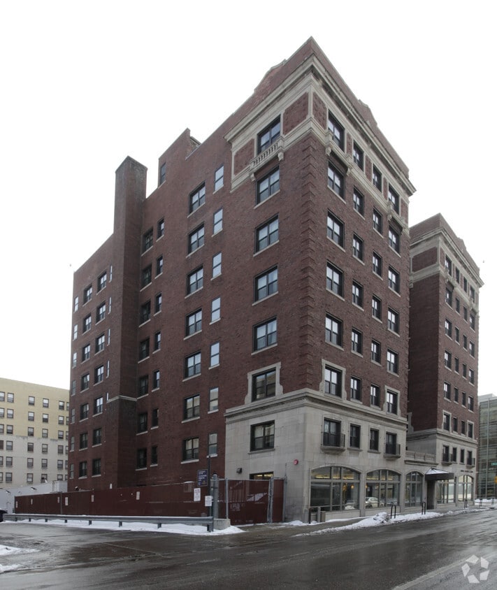 Foto del edificio - McCabe Hall