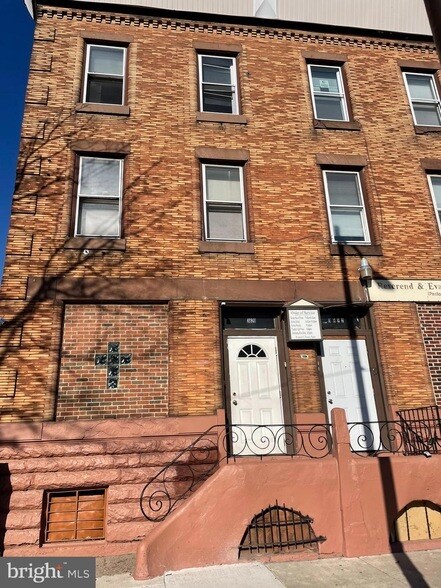 Foto del edificio - 3820 N Broad St