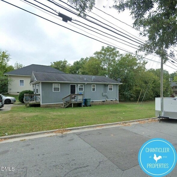 Building Photo - 1502 Chapel Hill Rd