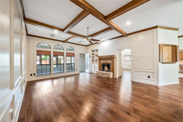 Foto del edificio - 153 Creek Courts Dr