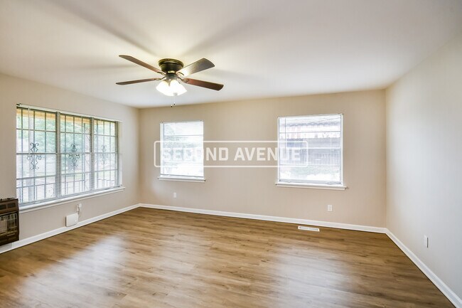 Foto del edificio - 1758 Lincoln PL SW
