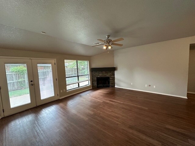 Building Photo - 12820 Brandon Pl