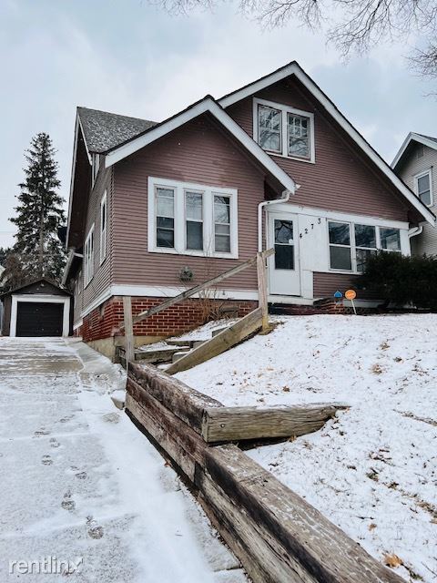 Primary Photo - 4 br, 2 bath House - 4273 Wirt St