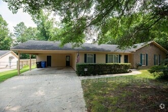 Building Photo - 1430 Lokey Dr