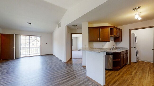 Building Photo - RENT SPECIAL - Renovated Condo Style Lower 1 Bedroom 1 Bathroom Apartment