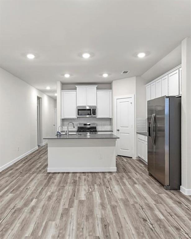 Building Photo - 17054 Lilac Paxton Ln