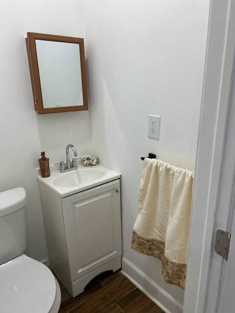 First Floor Bathroom - 1738 Montpelier St