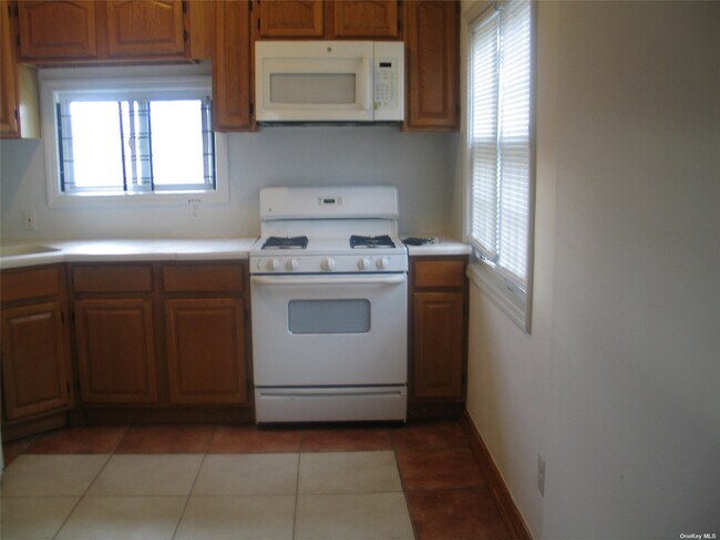 Foto del edificio - 218-18 109th Ave