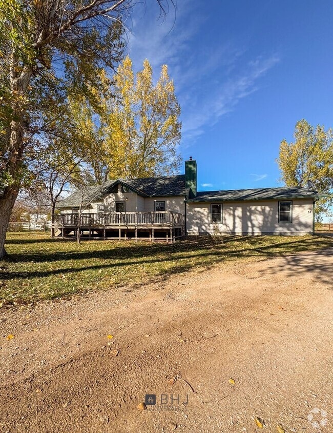 Building Photo - 33 Metz Rd