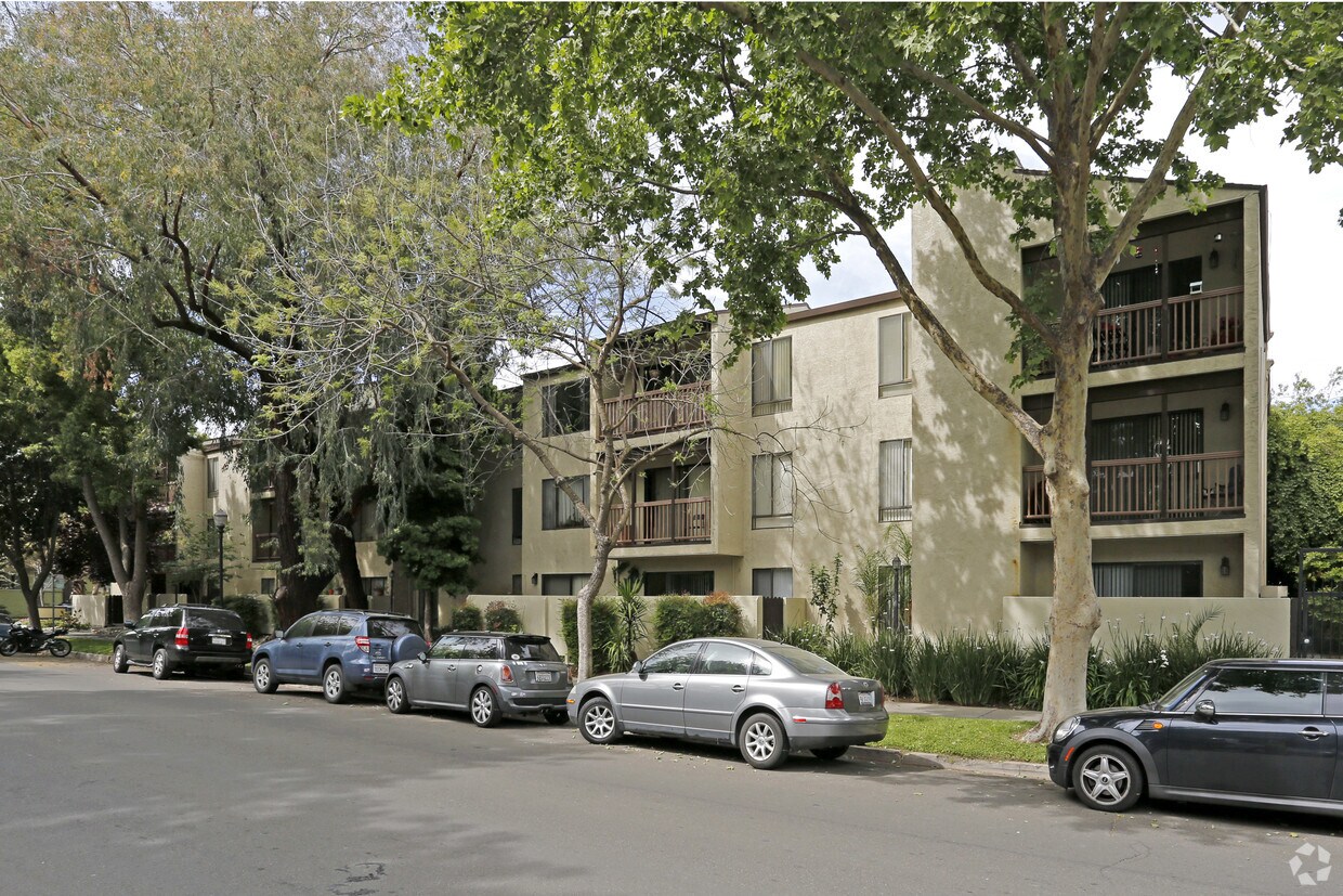 Capitol Manor Apartments Sacramento, CA