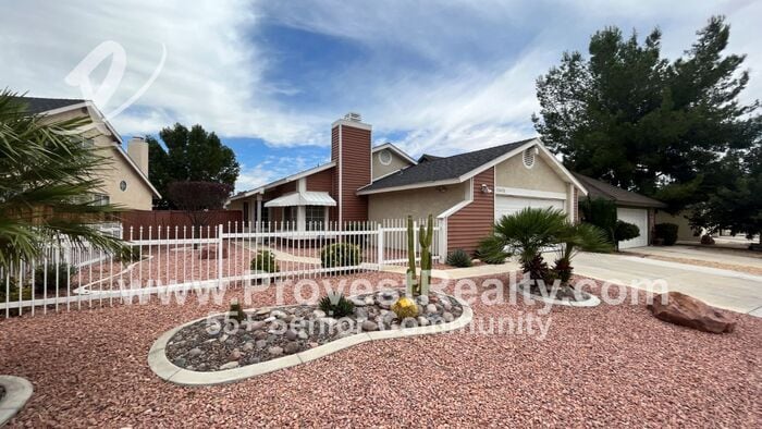 Primary Photo - 3 Bed 2 Bath in Desirable Victorville Seni...
