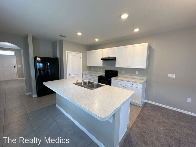 Foto del edificio - 3 br, 2 bath House - 2911 Sime St