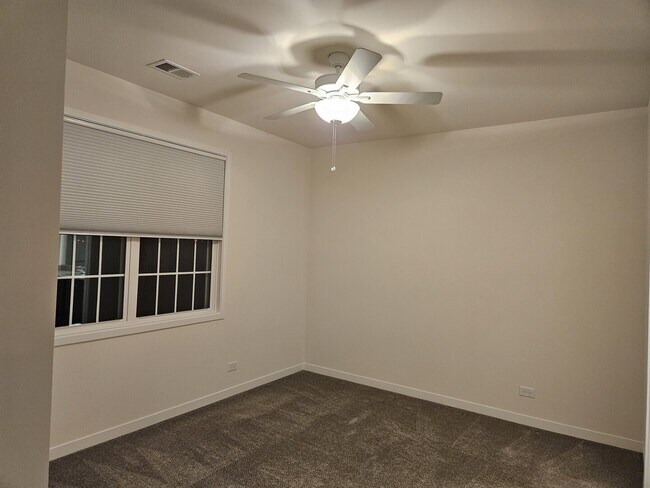 Foto del edificio - 31 Apollo Ct