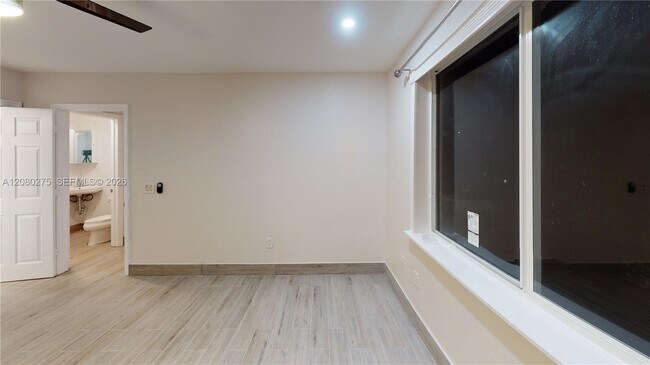 Building Photo - 16785 NW 12th Ct