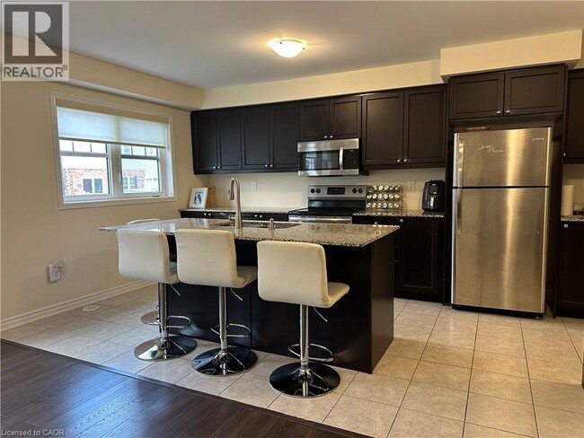 Building Photo - 209 Netherby Ln