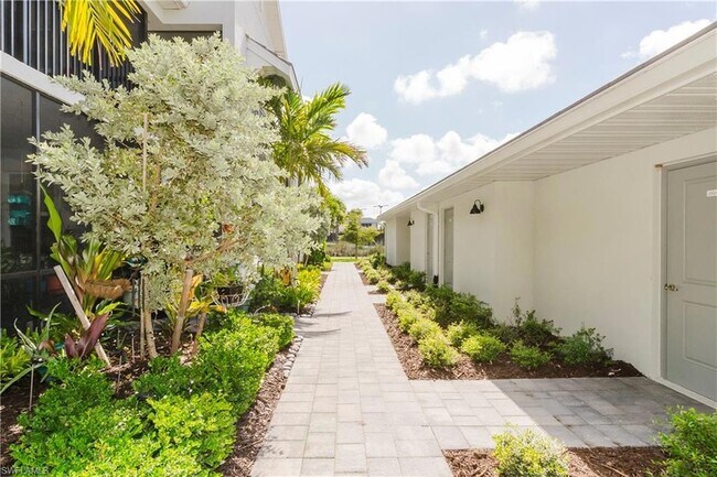 Foto del edificio - 5427 Double Eagle Cir