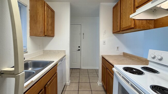 Foto del edificio - 101-107 Cory Ln
