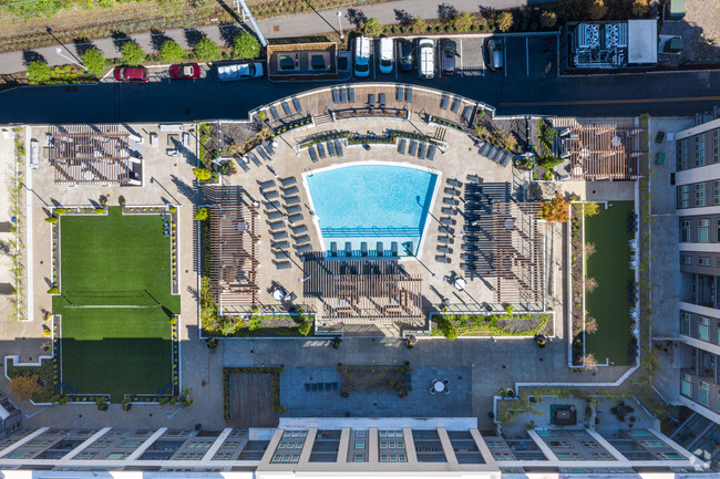 Piscina - Residences at Capitol View