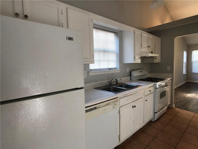 Building Photo - 4058 Heritage Valley Ct
