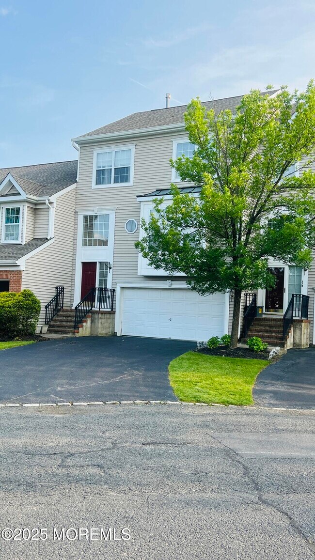 Building Photo - 172 Nathan Dr