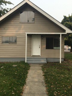 Foto principal - 2627 E Hoffman Ave