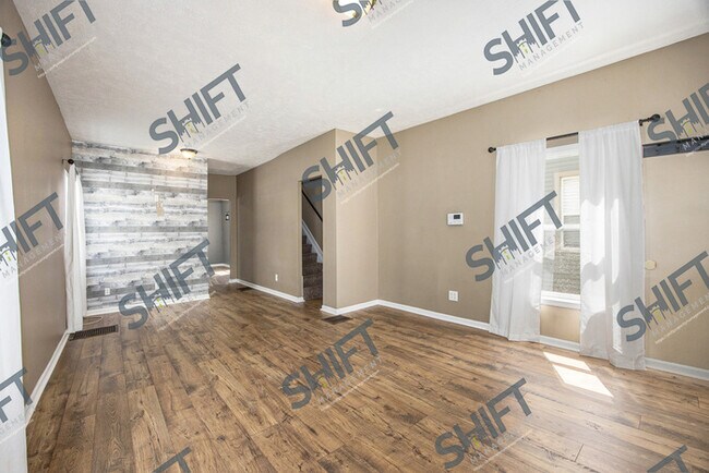 Foto del edificio - 440 Henry Ave SE