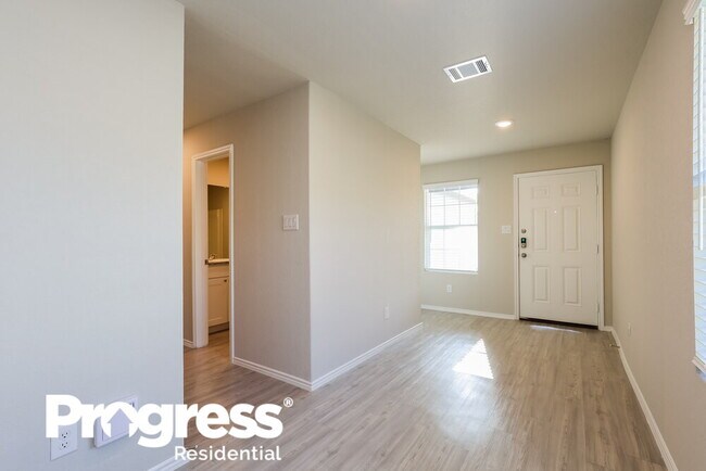 Building Photo - 531 Filibusters Trail