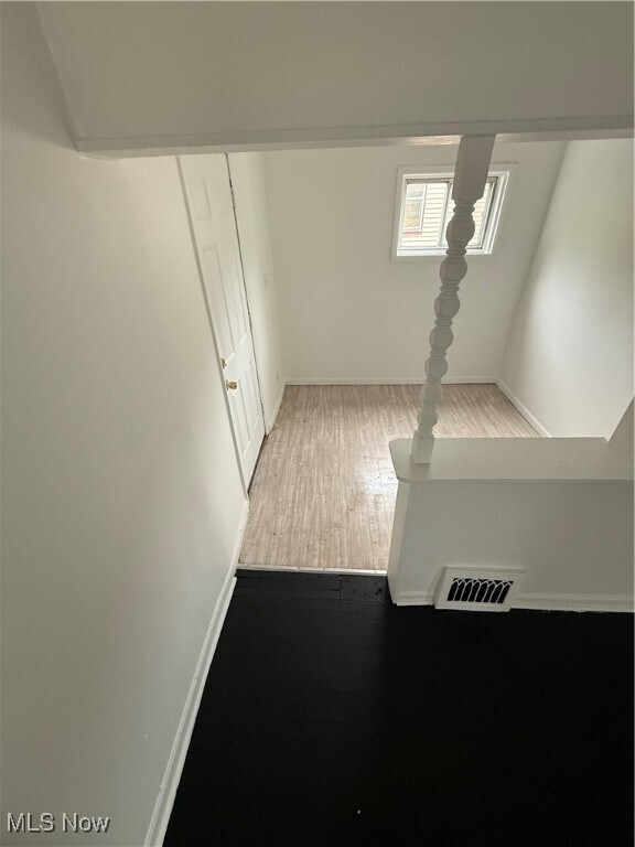 Foto del edificio - 1057 Joy Ave