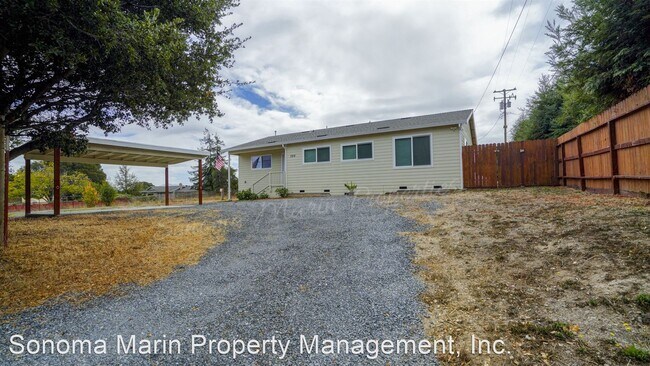 Foto del edificio - 3 br, 2 bath House - 382 Ely Rd N