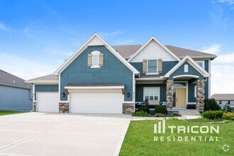 Building Photo - 8113 NW 90th Terrace