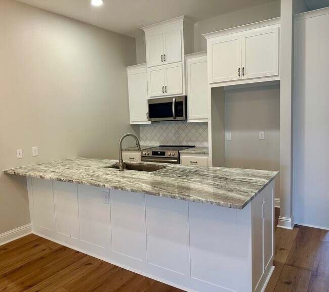 Building Photo - 13755 Rivanna Ln
