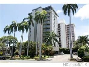Building Photo - 1808 Punahou St