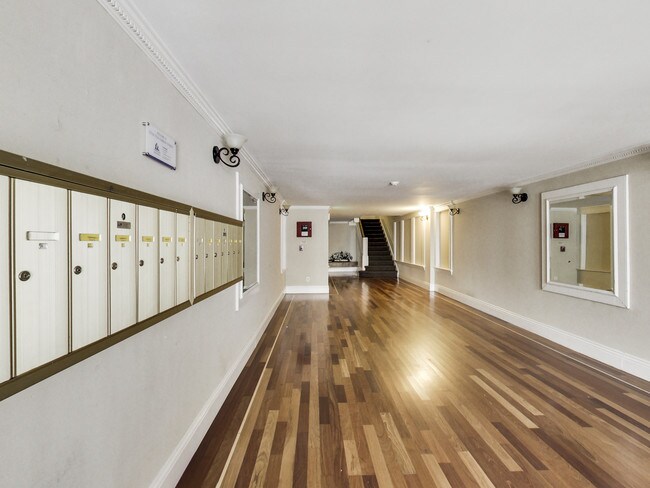 Foto del edificio - 1516 Larkin St