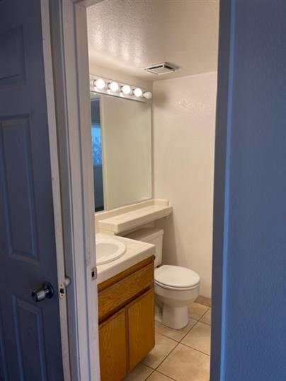 Foto del edificio - 2 Bed 1 Bath Condo for Rent