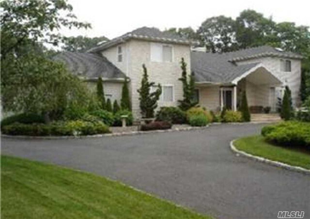 Primary Photo - 24 Wisteria Dr