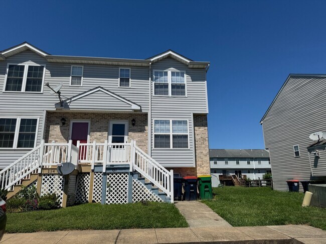 Foto del edificio - 132 Rosie Dr