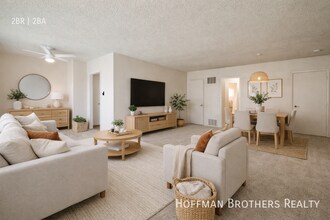 Building Photo - 1540 Laurel Ave