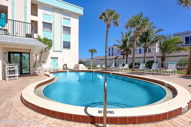 Foto del edificio - 505 N Miramar Ave