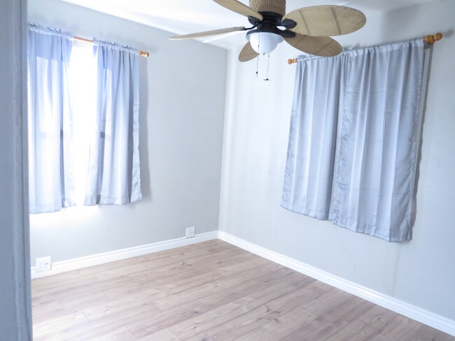 Foto del edificio - 934 Plaza Serena