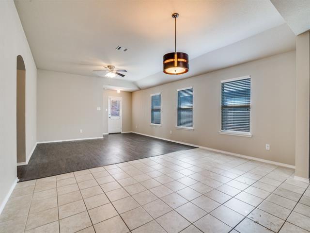 Building Photo - 2302 Tombstone Dr