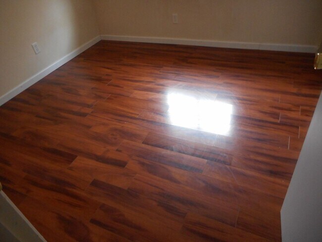 Foto del edificio - 3BR/2Bath home on Pearl Circle in Susanville